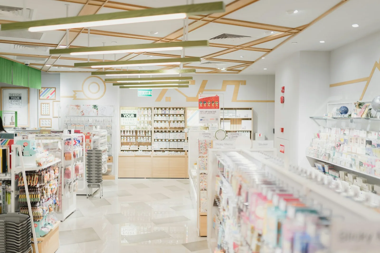 Helle, moderne Apotheke